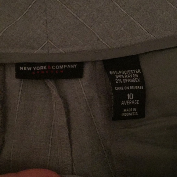 NYCO Gray FULL business suit - pinstripe - Picture 6 of 6